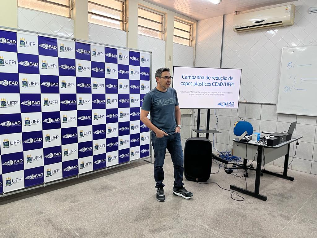 Biólogo Ubirajara Assunção